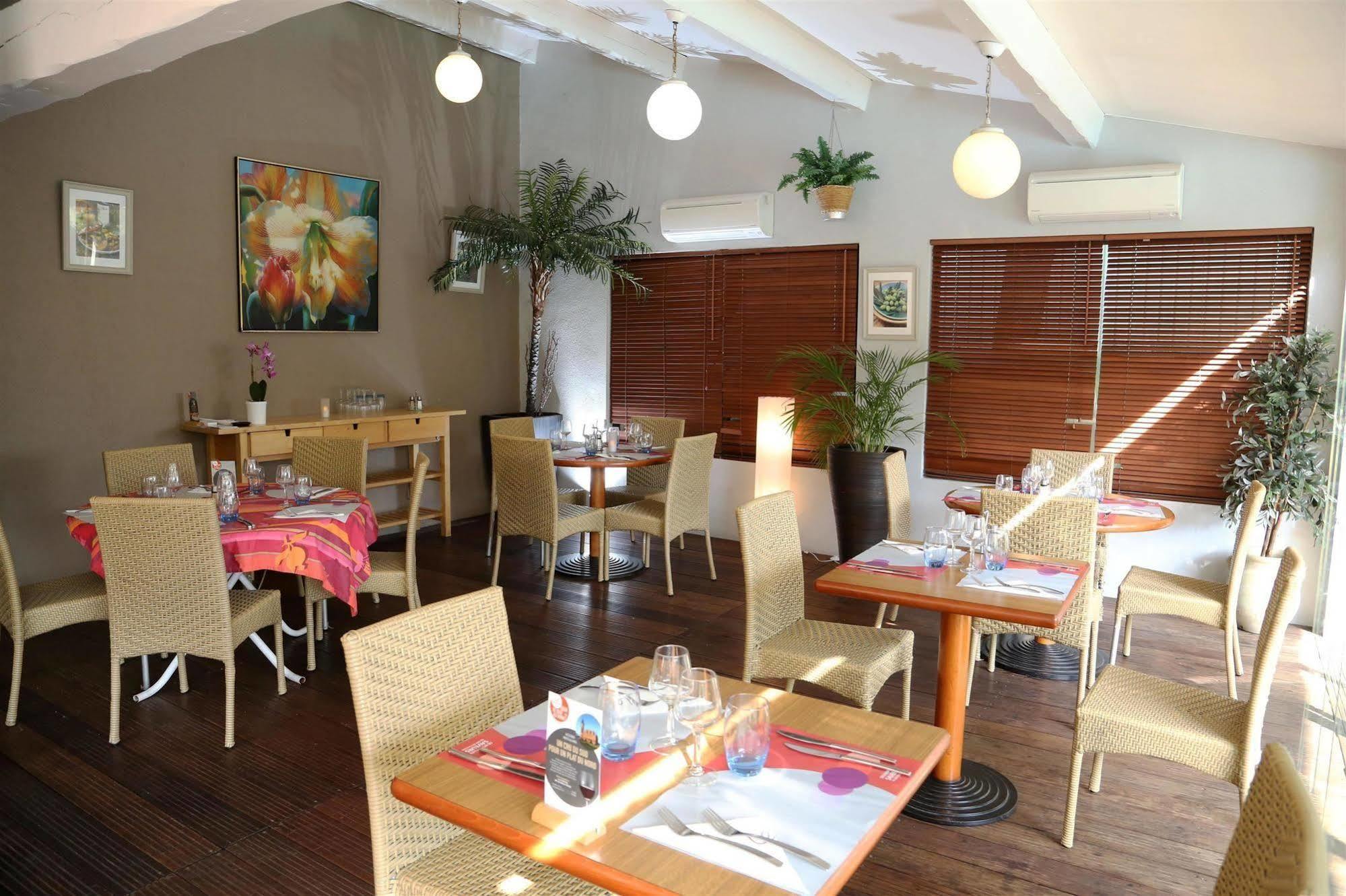 Hotel Campanile 3*